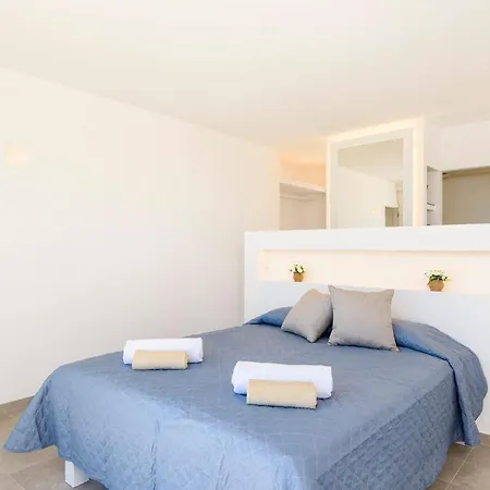 Agata 4 Bedroom Villa, Villa *