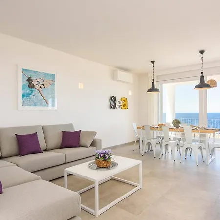 Agata 4 Bedroom Villa, Villa *