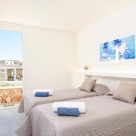 Villa Agata 4 Bedroom Villa, Cala'n Forcat